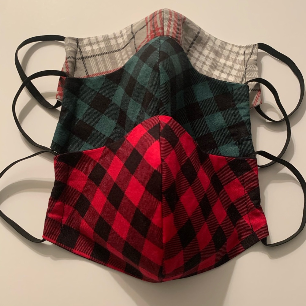 Woman's Plaid Face Mask Bundle - Picture 4 of 8